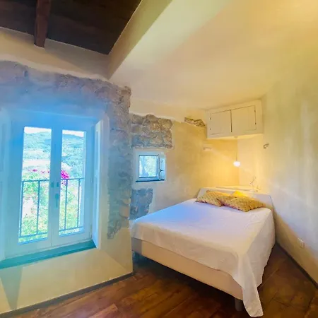 Appartement Hostdomus - Casa Olivia Finale Ligure