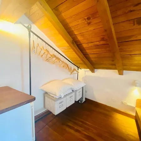 Hostdomus - Casa Olivia *