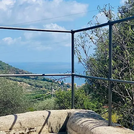 Hostdomus - Casa Olivia Appartement Finale Ligure