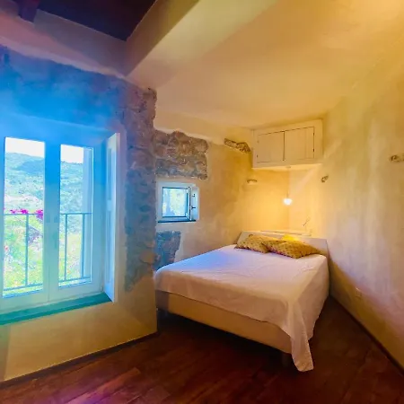 Appartement Hostdomus - Casa Olivia *